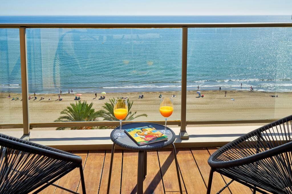 D&R Penthouse On The Beach Lejlighed Málaga Eksteriør billede