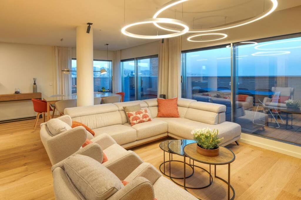 D&R Penthouse On The Beach Lejlighed Málaga Eksteriør billede
