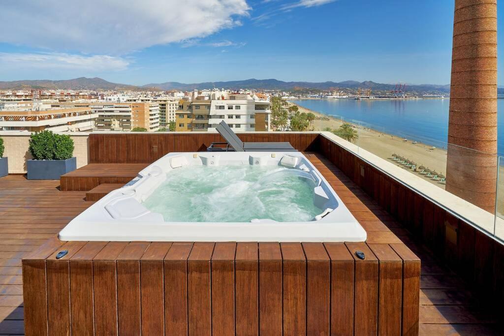 D&R Penthouse On The Beach Lejlighed Málaga Eksteriør billede